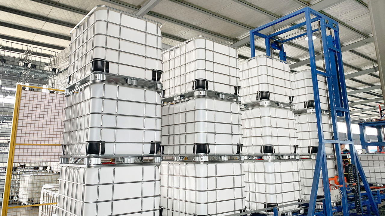 C&oacute;mo comprar una planta completa de fabricaci&oacute;n de tanques IBC | Gu&iacute;a de abastecimiento, costos y llave en mano